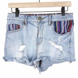Bullhead Denim Co. High Rise Short Light Wash Denim Distressed Tribal Print Sz 9
